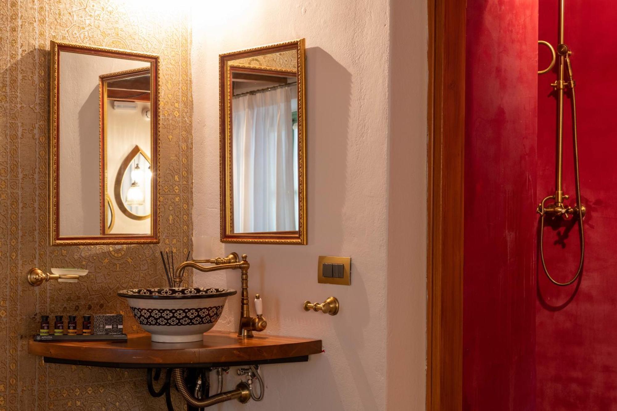 Sperveri Boutique Hotel Rhodes City الغرفة الصورة